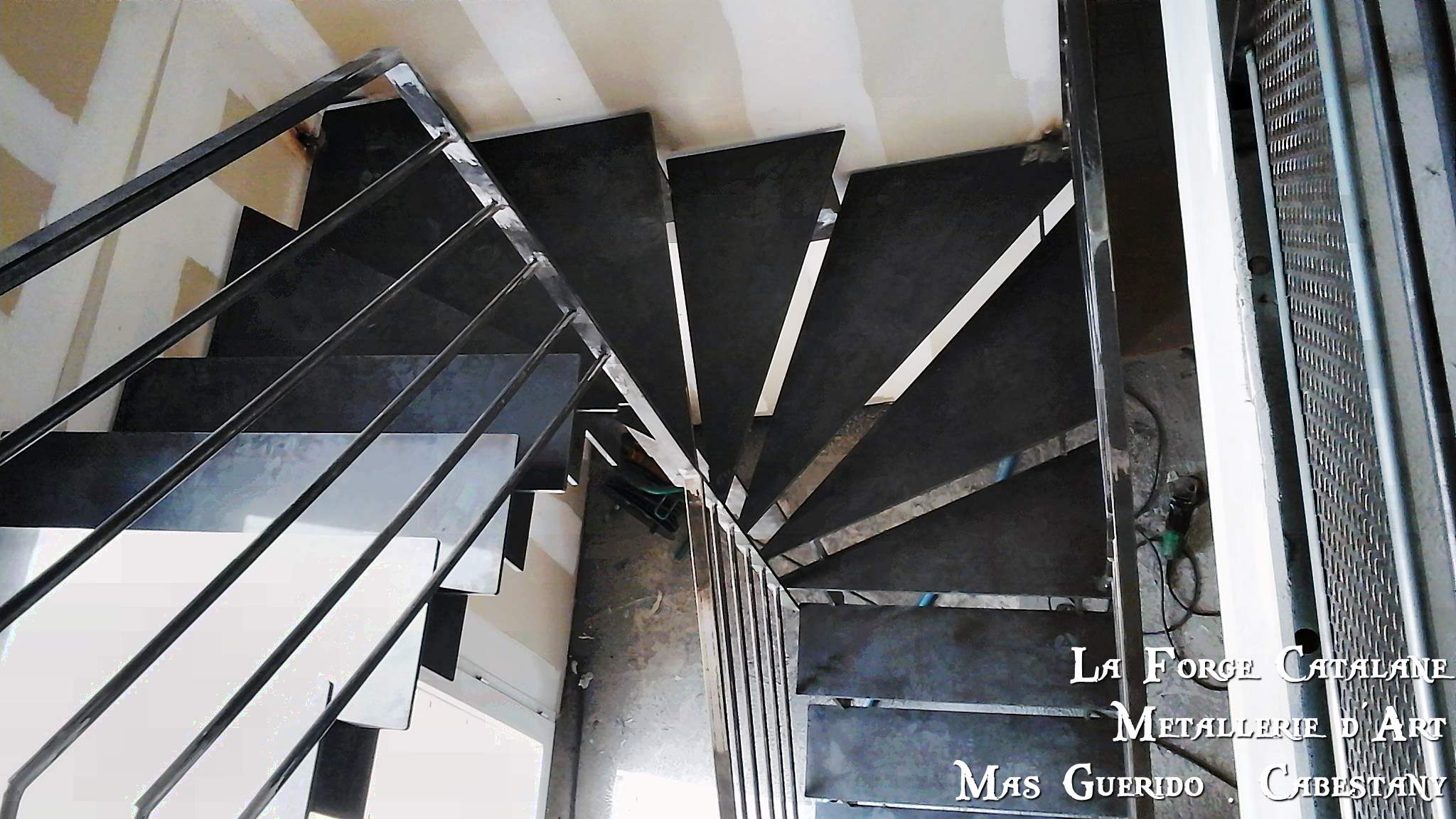 Limon cremaillere double decoupe laser marches fer 16 forge catalane.jpg